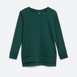 Runway.  Girls size XL (16-18)